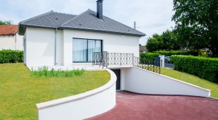 Média réf. 260 (69/110): Maisons E.R.M.I. : photo d'une maison individuelle sur mesure