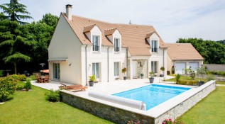 Média réf. 262 (74/110): Maisons E.R.M.I. : photo d'une maison individuelle sur mesure