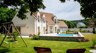 Média réf. 263 (77/110): Maisons E.R.M.I. : photo d'une maison individuelle sur mesure