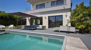 Média réf. 6949 (28/110): 