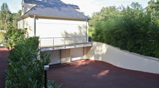 Média réf. 136 (115/134): 