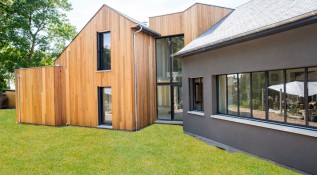 Média réf. 233 (88/134): Maisons E.R.M.I. : photo de détails extérieurs