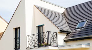 Média réf. 240 (81/134): Maisons E.R.M.I. : photo de détails extérieurs