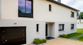 Média réf. 251 (72/134): Maisons E.R.M.I. : photo de détails extérieurs